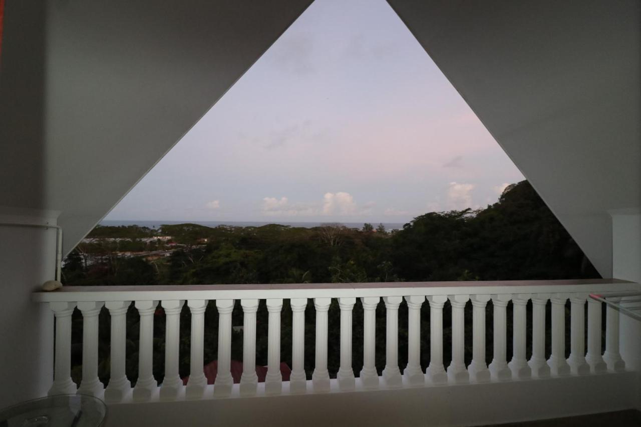 Le Ronce Villa Anse Royale Exteriör bild