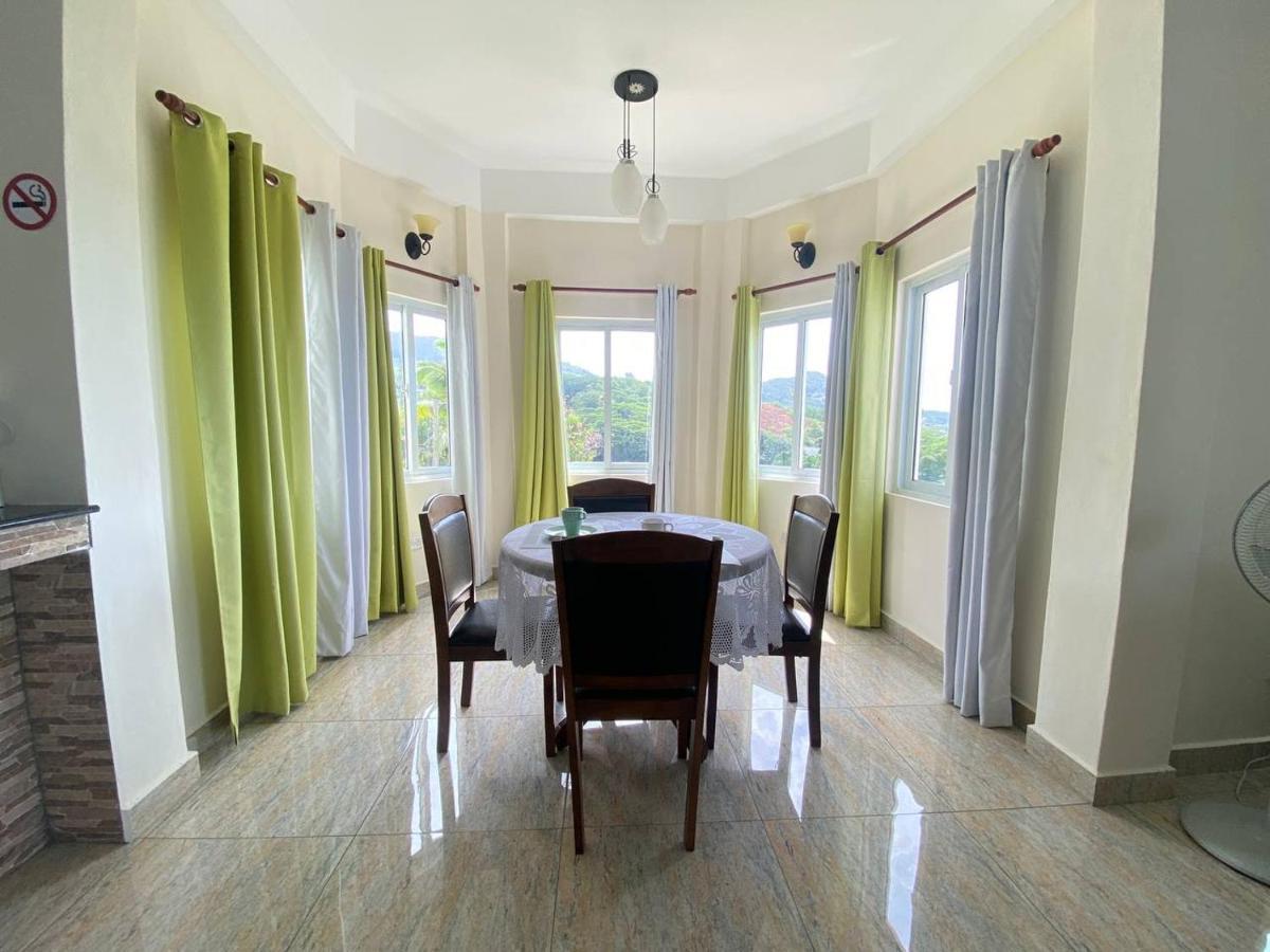 Le Ronce Villa Anse Royale Exteriör bild