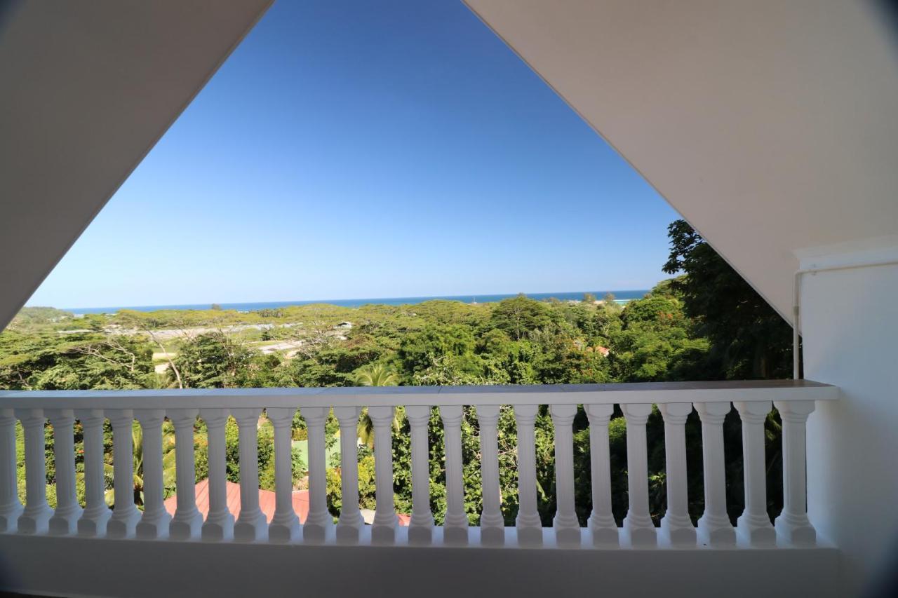 Le Ronce Villa Anse Royale Exteriör bild